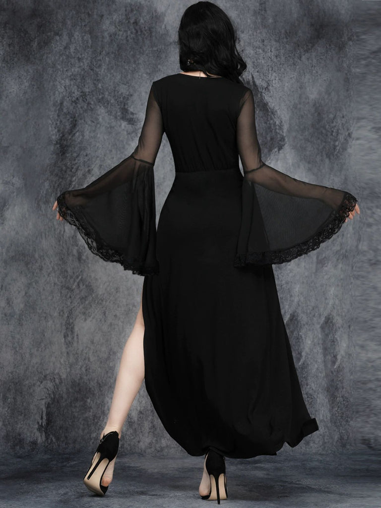 Robe noire gothique à manches évasées en dentelle années 1980