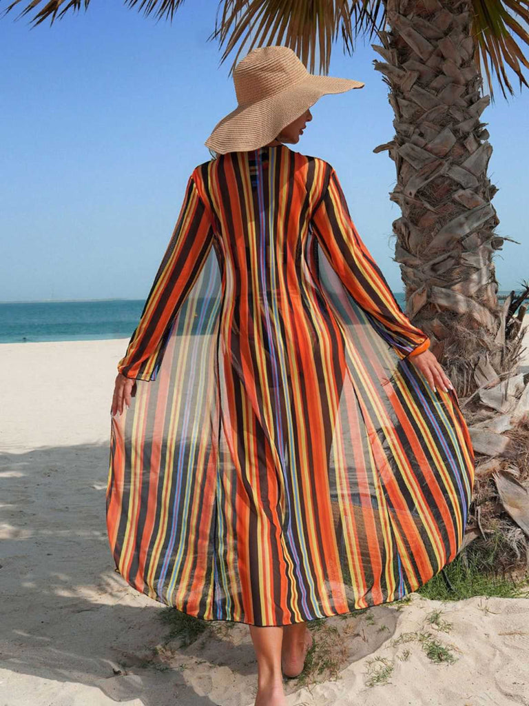 Ensemble Bikini Lacé à Rayures Verticales et Cache-Maillot Années 60