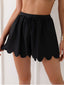 Short de bikini noir uni à bordure festonnée des années 1950