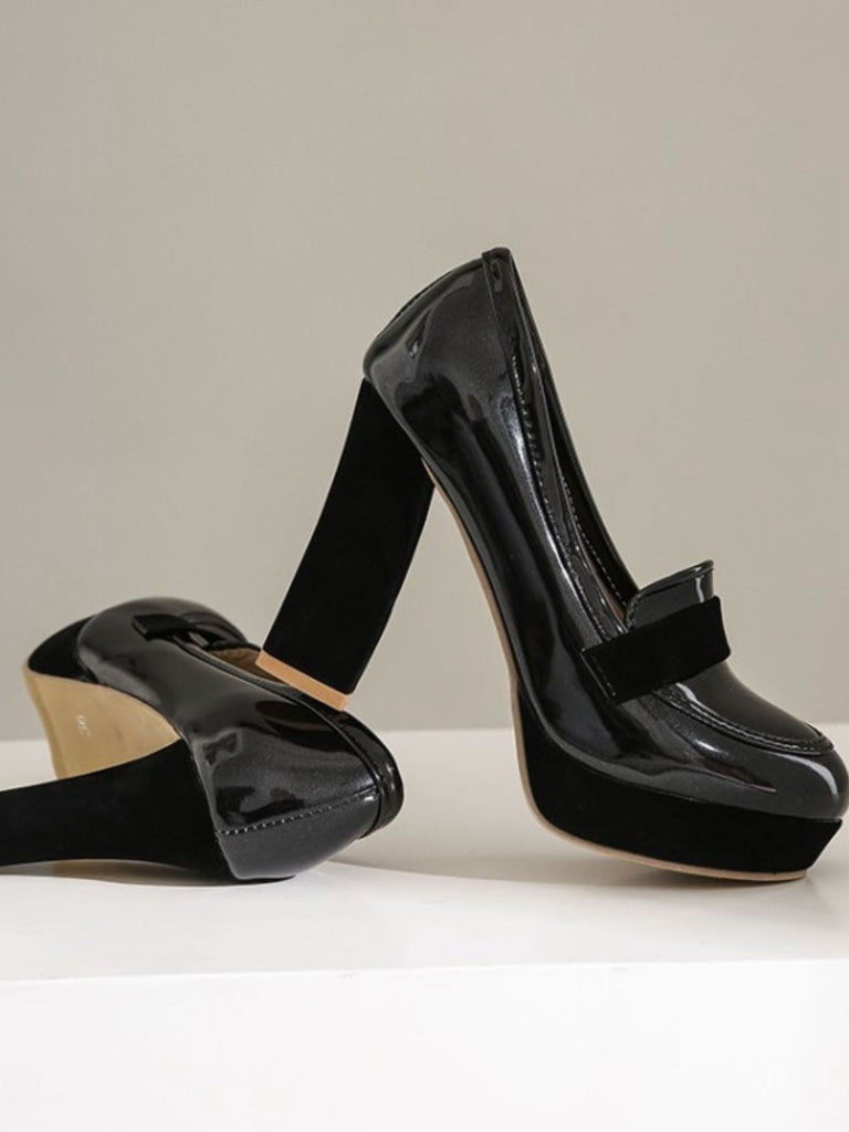 Chaussures à talons hauts à bout rond et colorblock