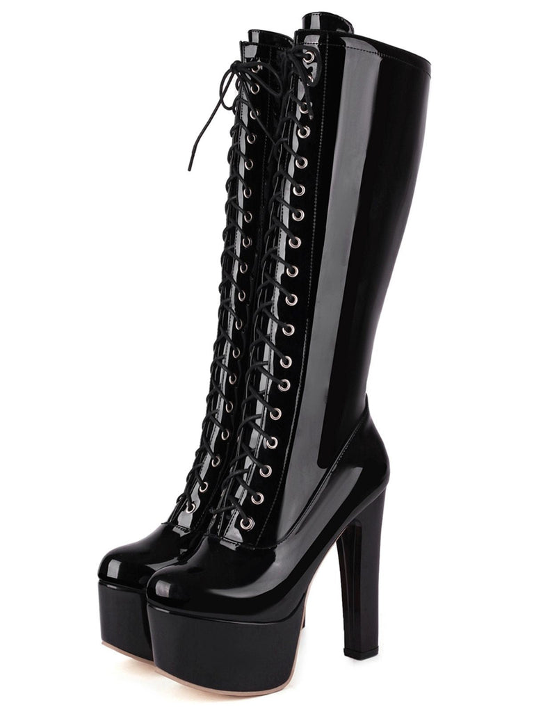 Bottes à talons aiguilles en cuir verni