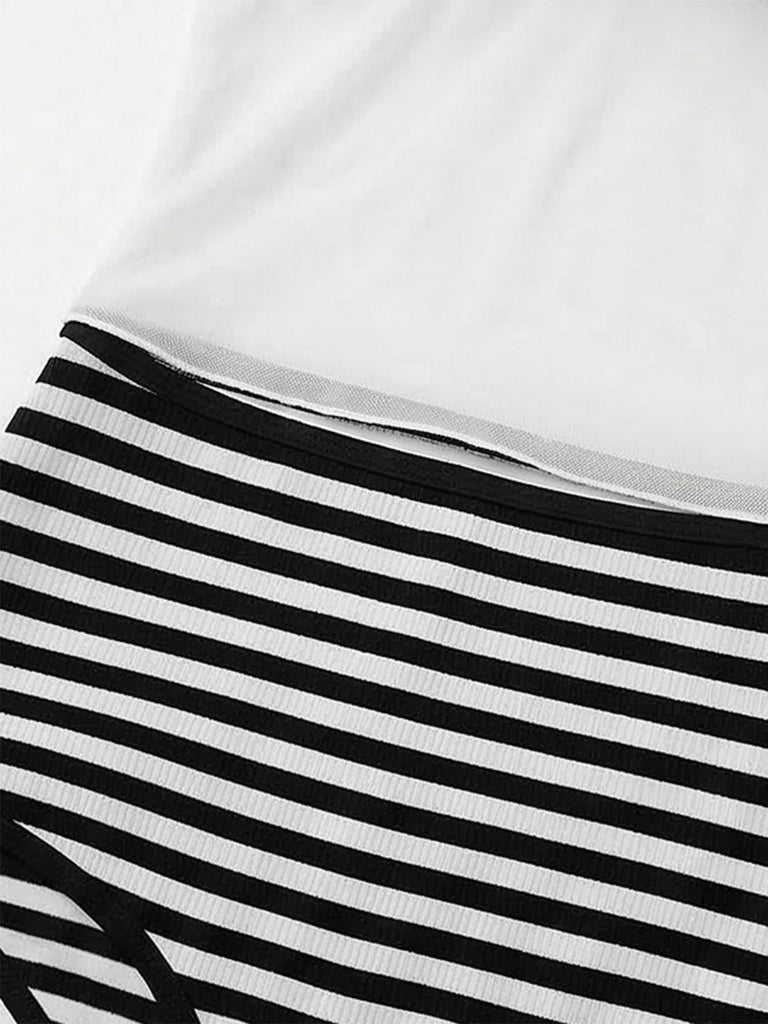 Ensemble bikini rayé et cache-maillot années 80