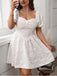 [Grande taille] Robe blanche fleurs bouffante unie col carré des années 1950
