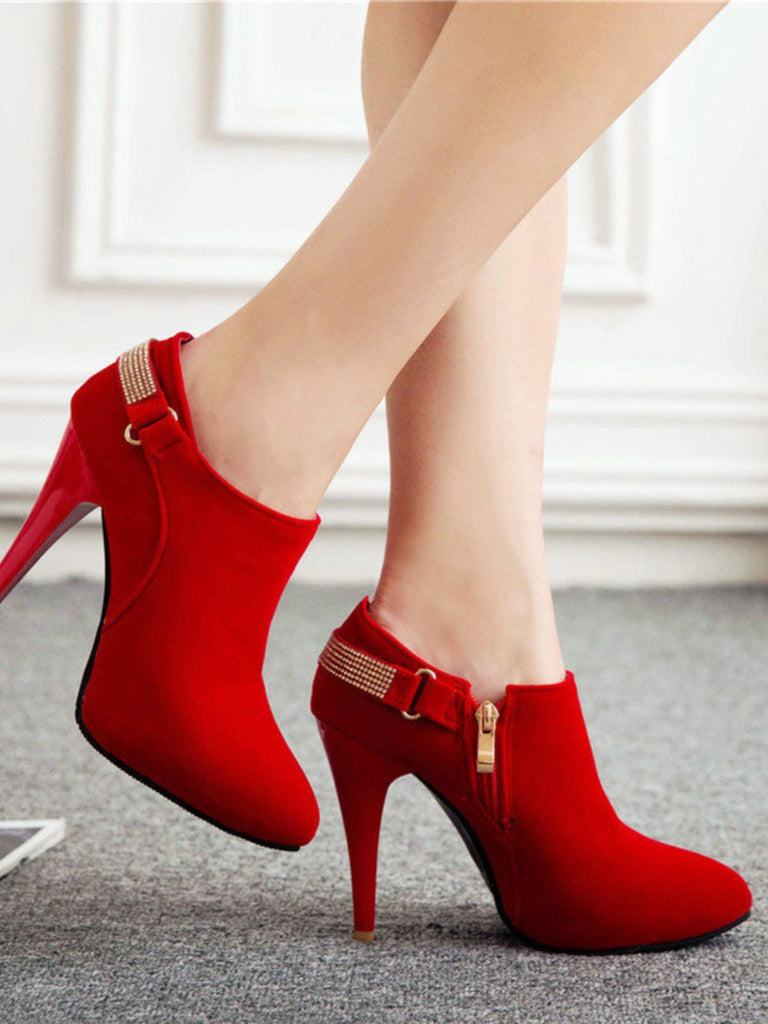 Escarpins vintage en velours uni bout pointu