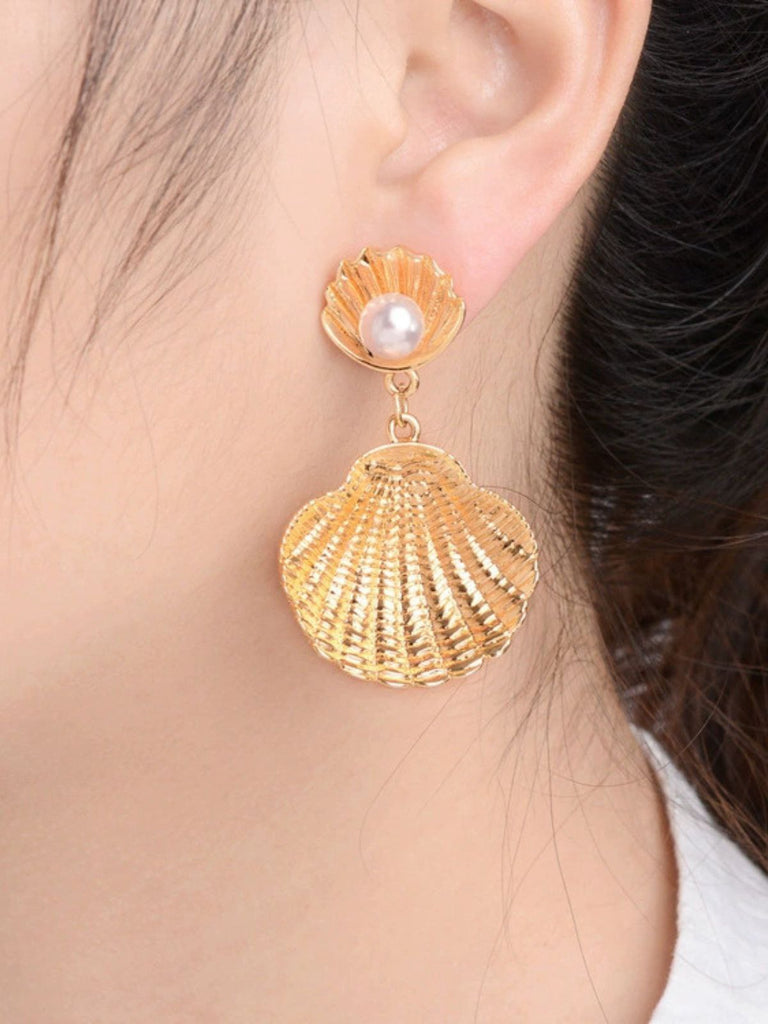 Boucles d'oreilles coquillage en perles blanches