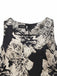 Robe noire à fleurs en jacquard avec ceinture années 1950