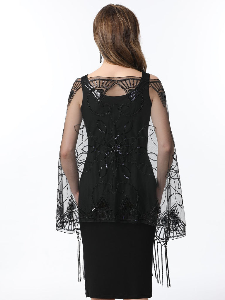 Cape en maille à paillettes et pompons des années 1920