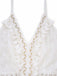 Robe longue bohème blanche en dentelle à col en V années 1970