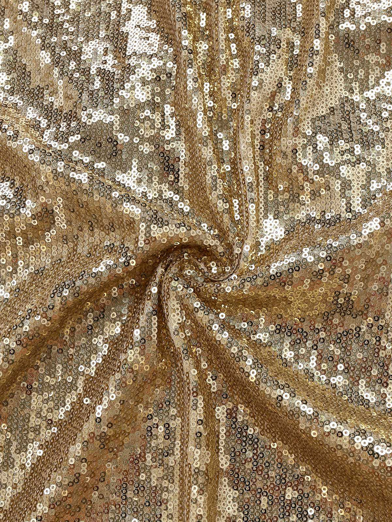 Robe longue de soirée dos nu à paillettes dorées des années 1920