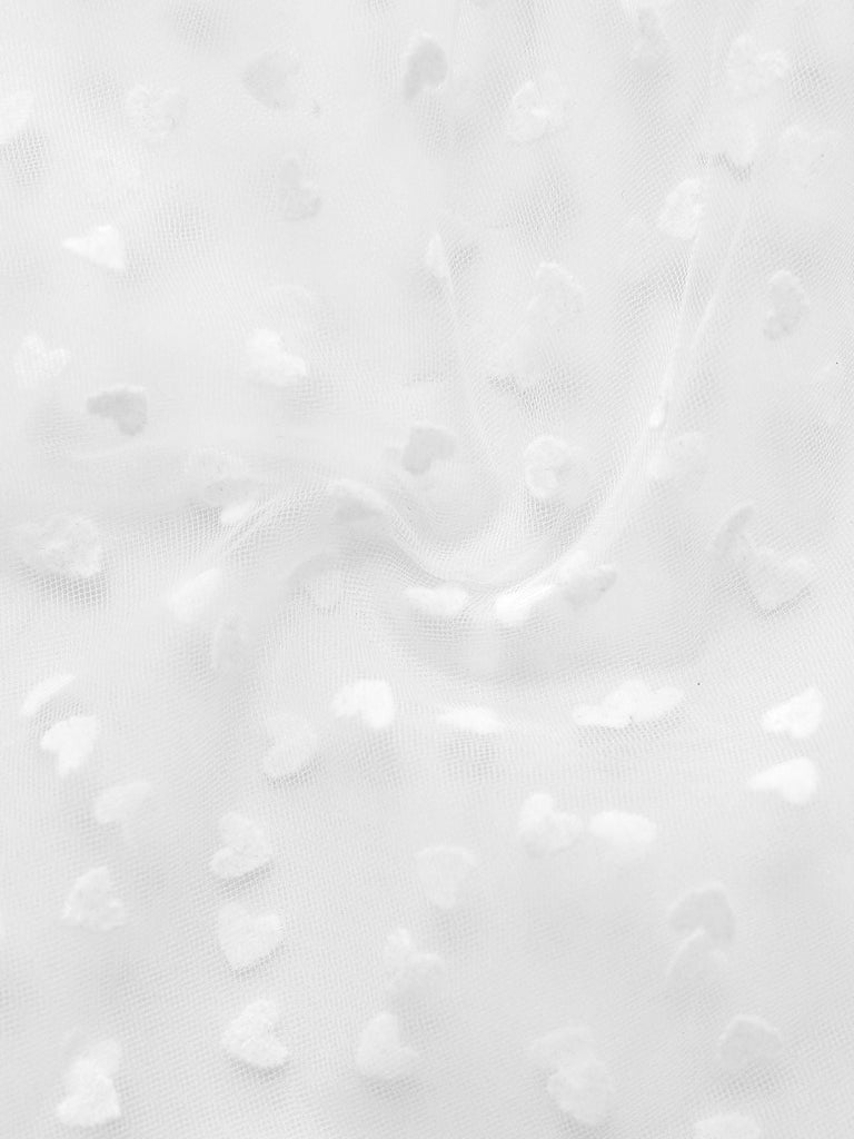 Nuisette en dentelle pois du cœur blancs des années 1950