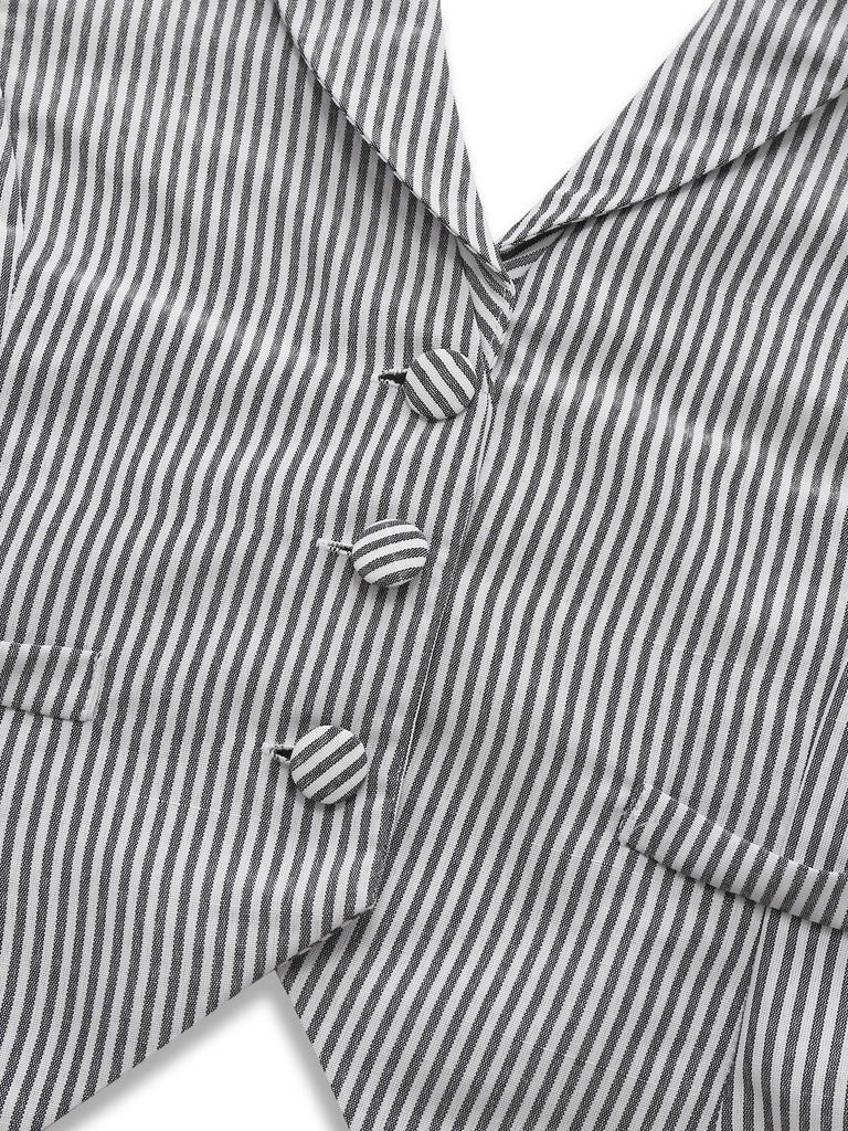 2PCS Gilet licou à revers et short à poches à rayures fines gris des années 1950