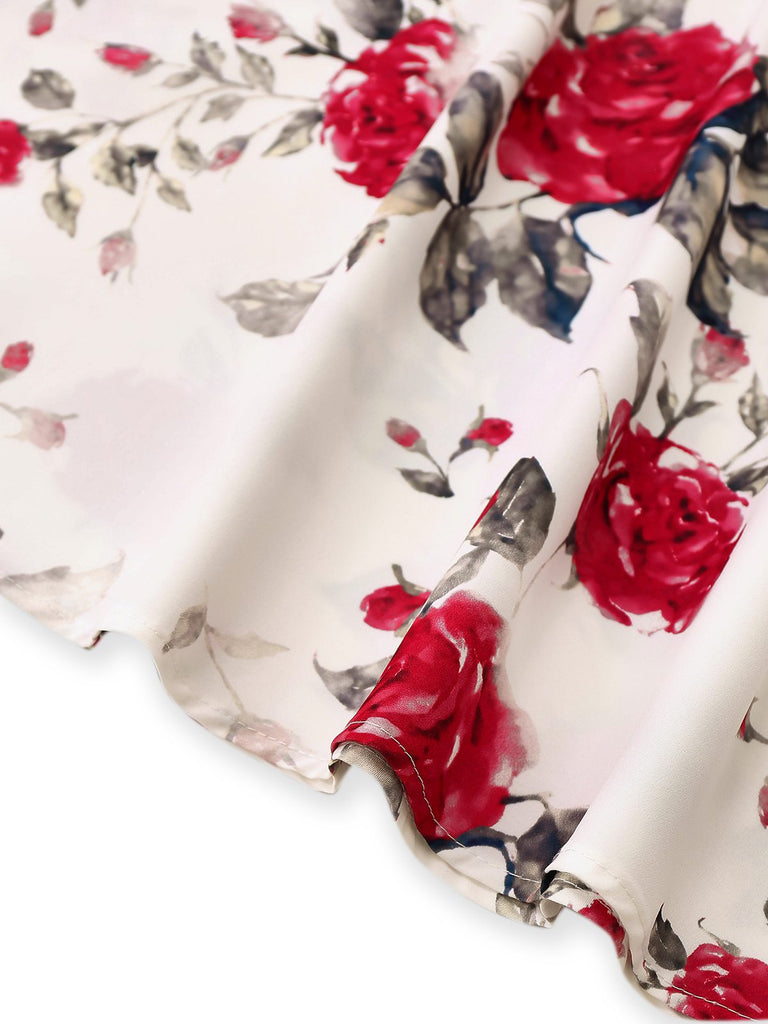 Robe trapèze blanche à lacets et imprimé roses des années 1950