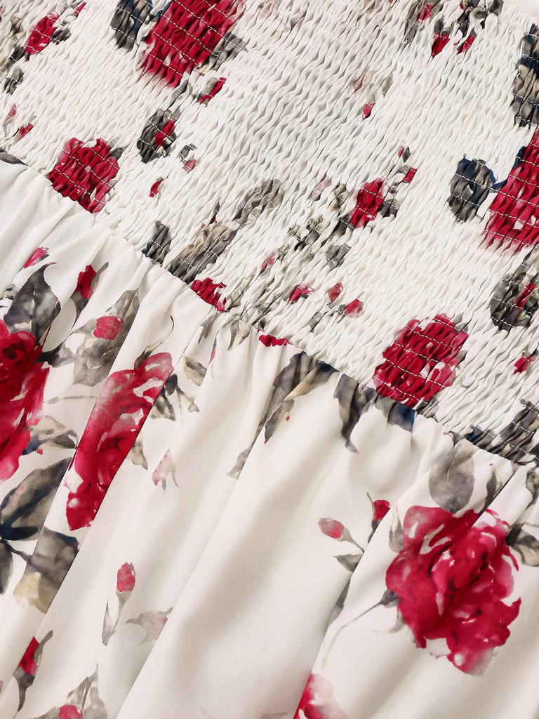 Robe trapèze blanche à lacets et imprimé roses des années 1950