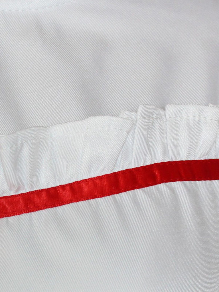 Robe blanche inspirée de la poupée Annabelle des années 1940