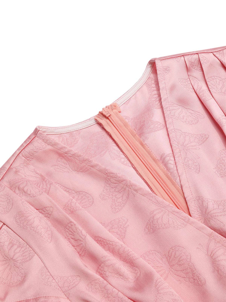 Robe en satin rose col V profond papillon jacquard des années 1940