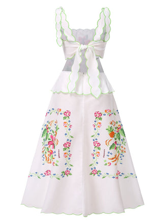 Robe blanche imprimé floral avec lien au dos des années 1940