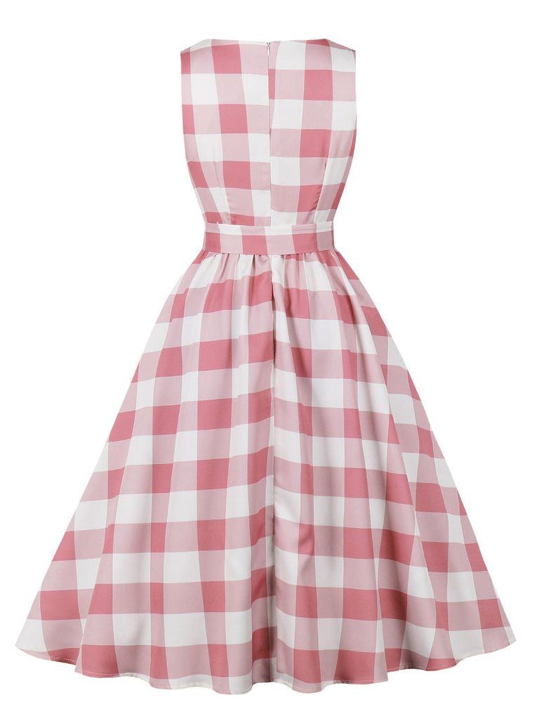 Robe rose à carreaux vichy avec nœud et boutons années 1950
