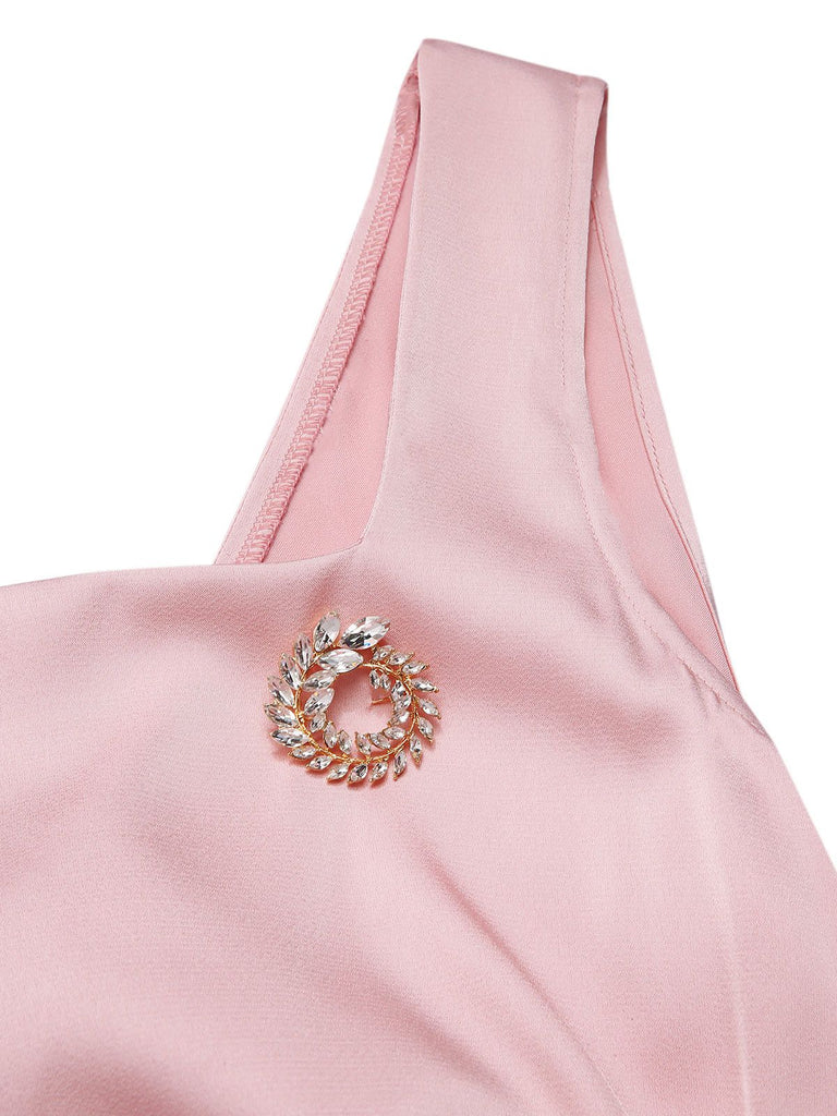 Robe rose satin col carré et nœud années 1920