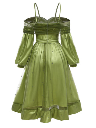 Robe à épaules dénudées et bretelles en maille et satin chartreuse des années 1950