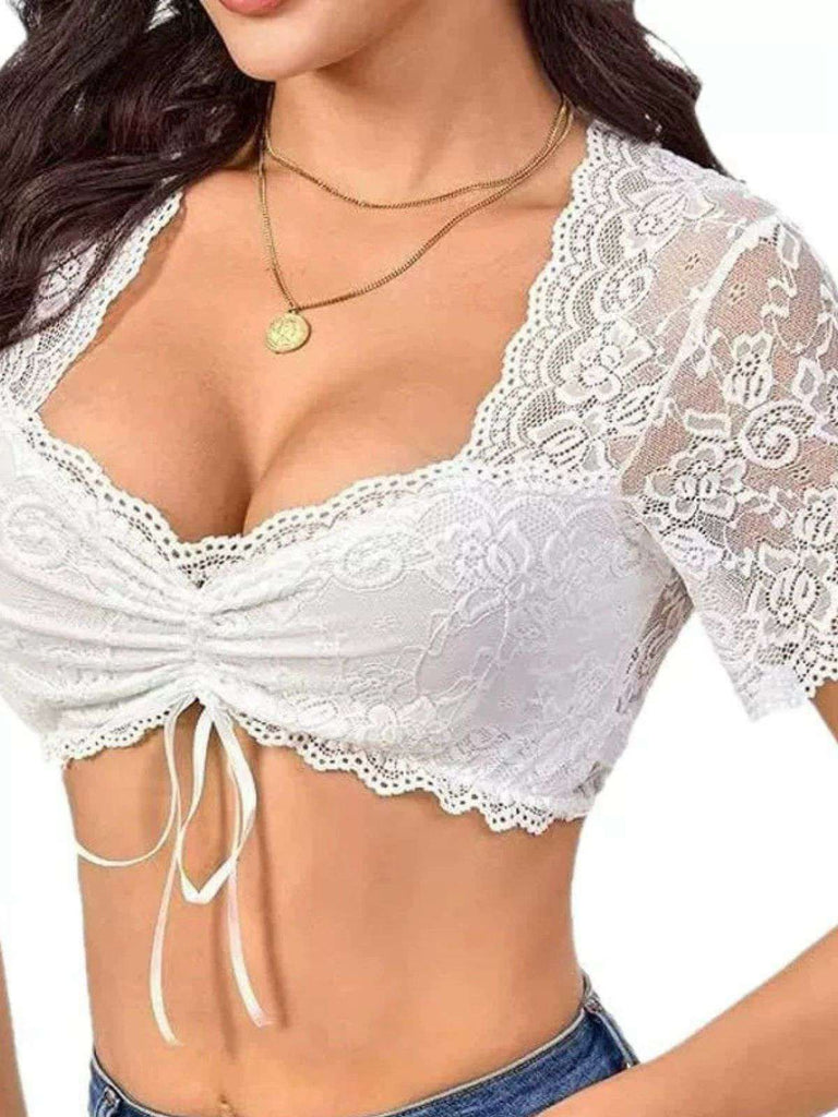 Haut court blanc en dentelle patchwork à nouer des années 1950