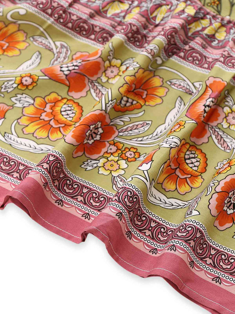 Robe verte à fleurs style bohème années 1970
