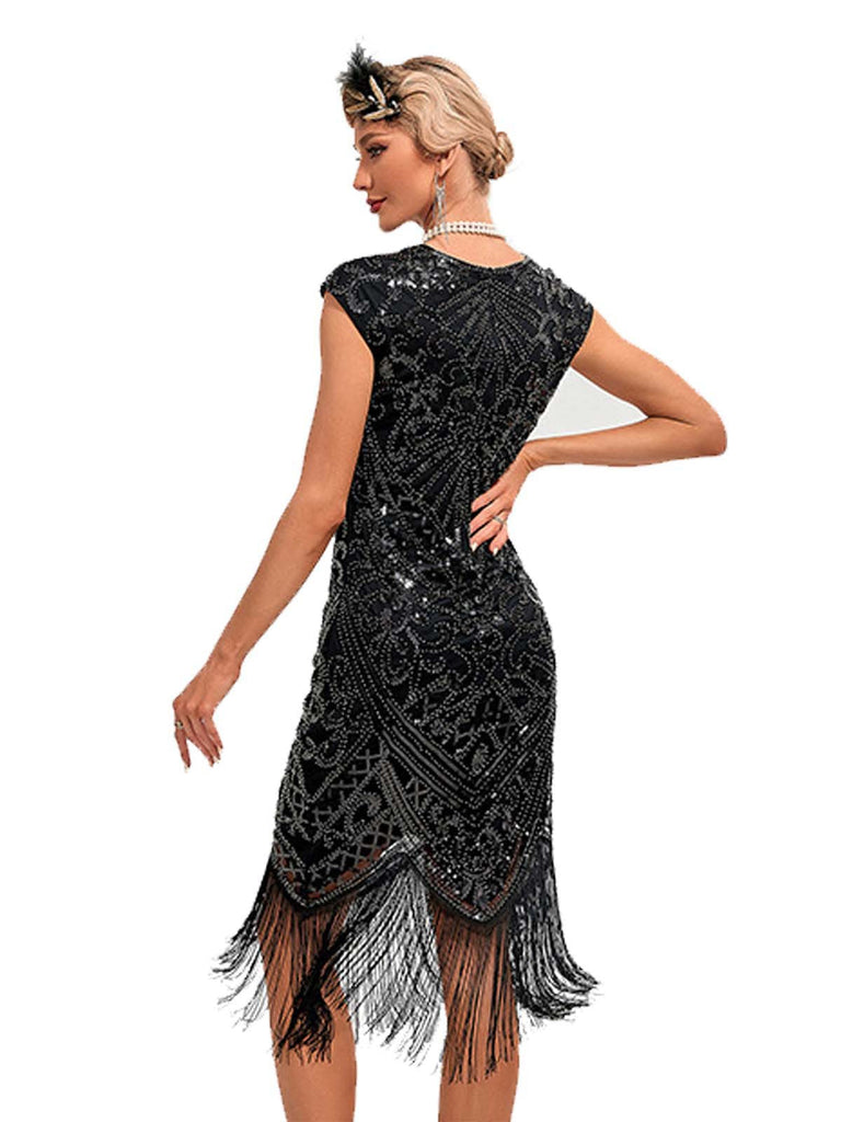 Robe à franges pailletées et col rond années 1920
