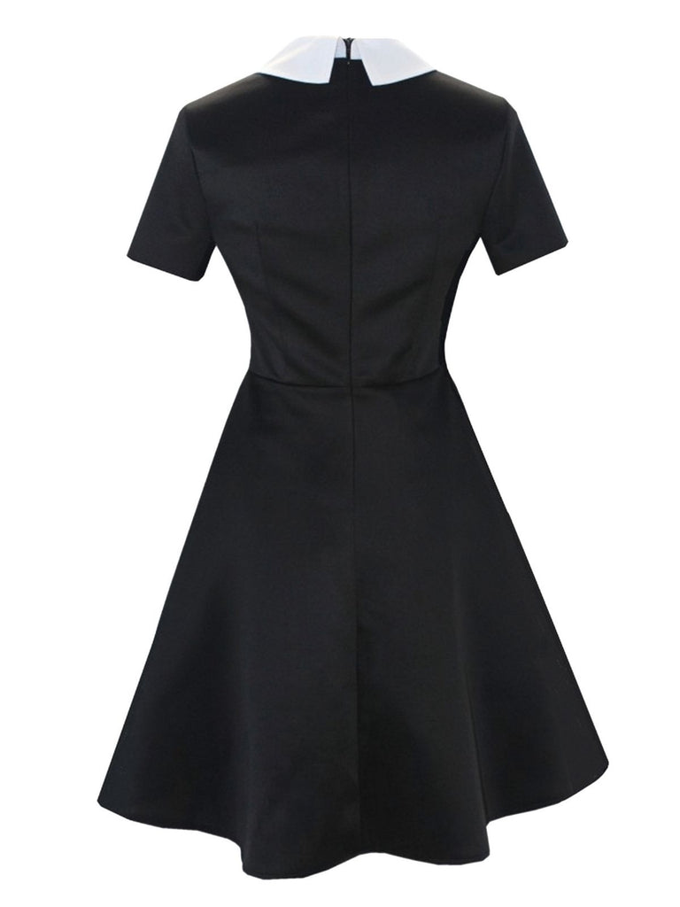 Robe du Wednesday col chemise noir et blanc des années 1940