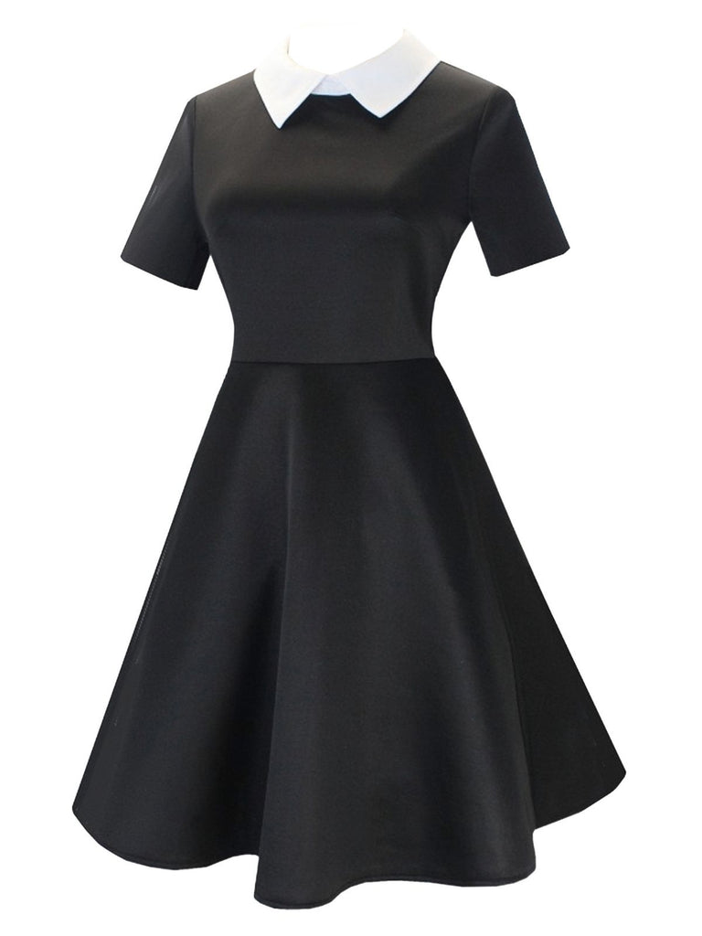 Robe du Wednesday col chemise noir et blanc des années 1940