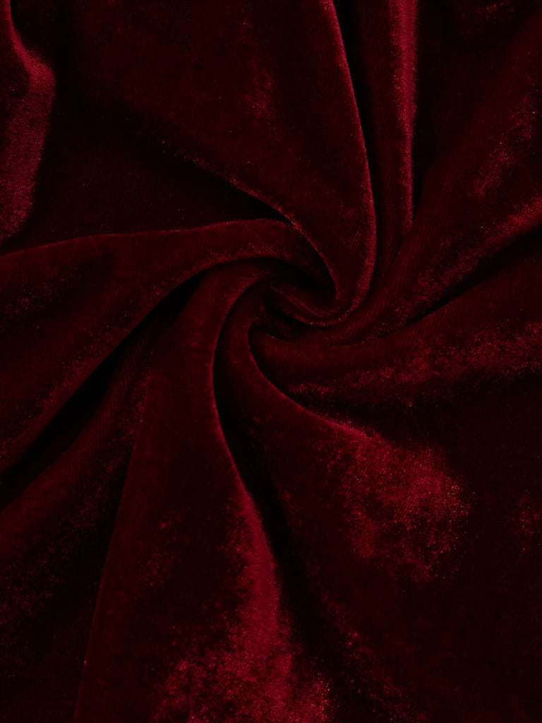 Robe bordeaux gothique en maille à ourlet irrégulier années 1960