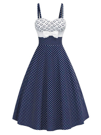 Robe bleue à pois floraux brodés des années 1950