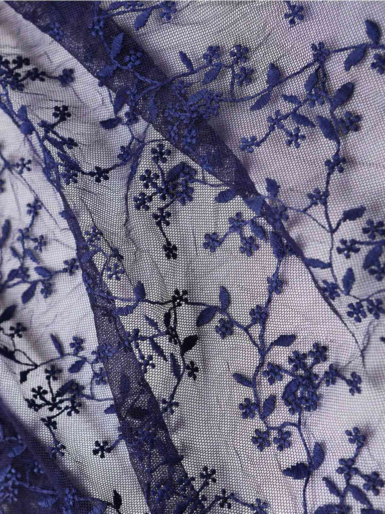 2PCS Robe et tablier ethniques à fleurs à lacets années 1950