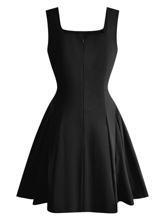 Robe trapèze col carré larges bretelles couleur uni des années 1950