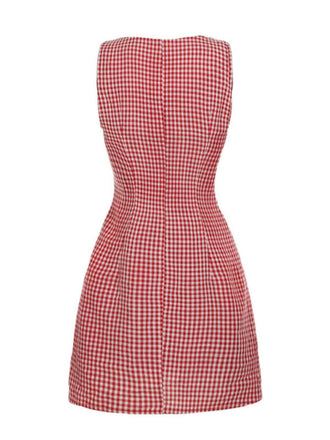 Robe rouge à carreaux vichy boutonnée sans manches des années 1960