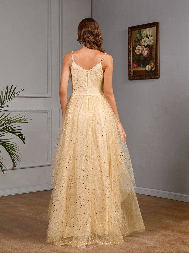 Robe à bretelles dorée paillettes en maille années 1930
