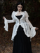 Robe victorienne blanche en dentelle à manches gigot des années 1980