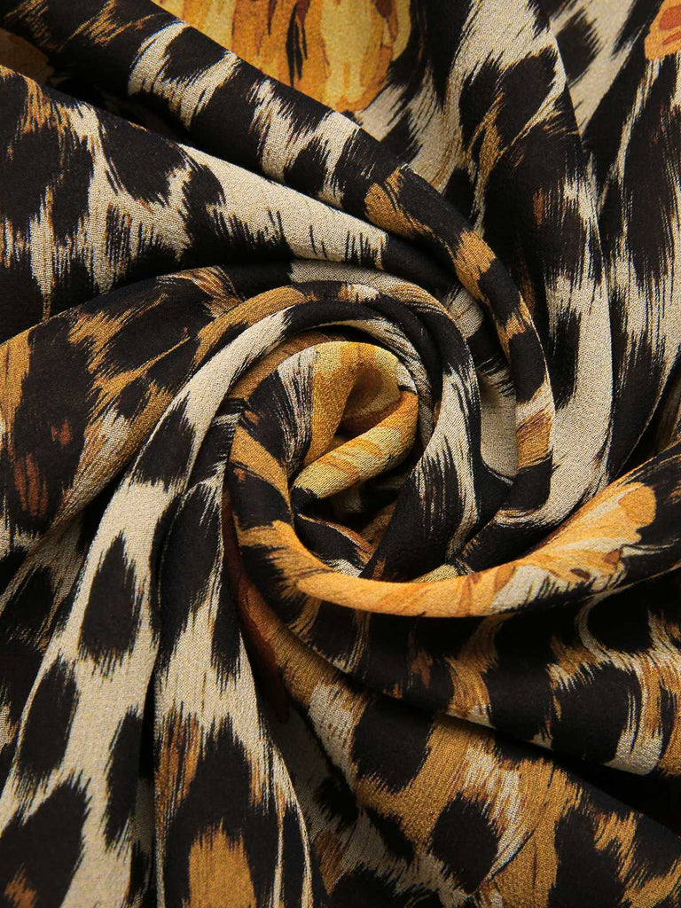 Robe en dentelle en léopard et papillons années 1950