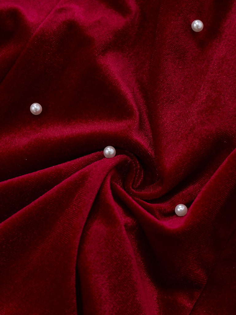 Robe de Noël rouge à franges de perles années 1960
