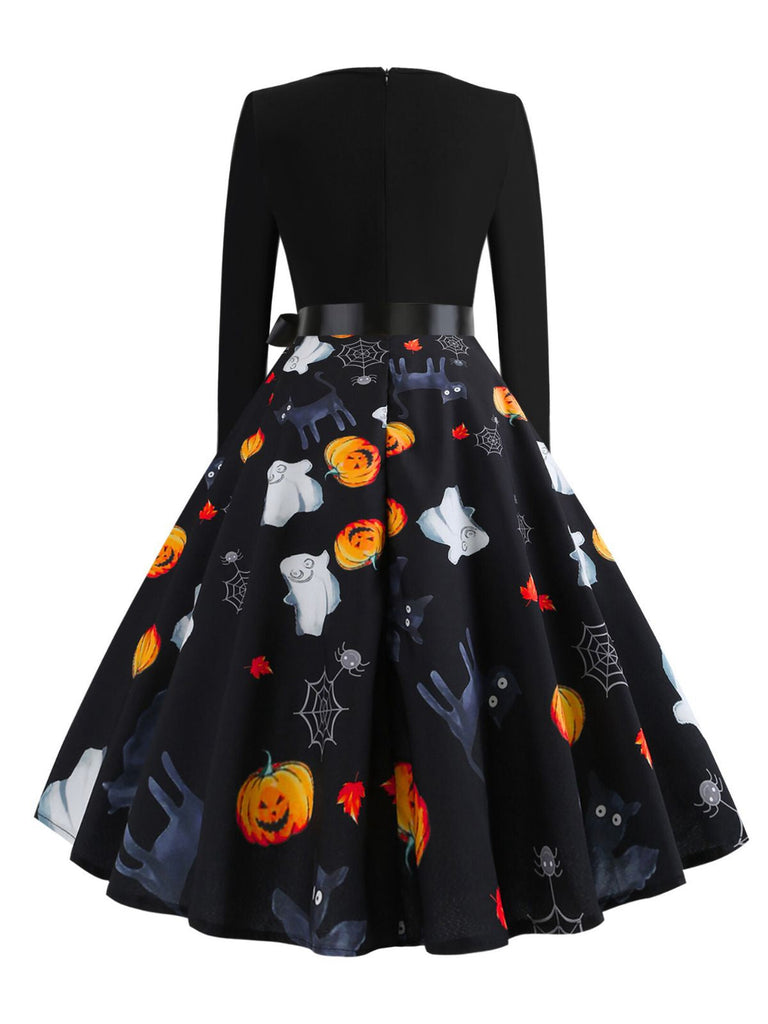 Robe col pétale et toile d'araignée Halloween années 1950