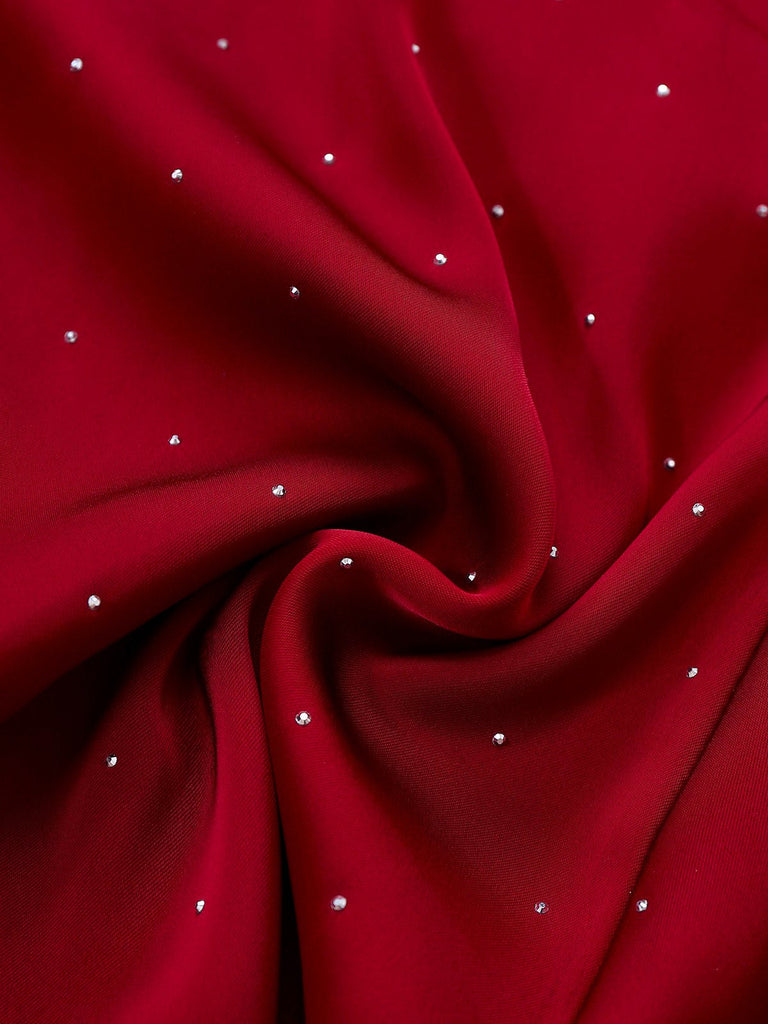 [Prévente] Robe bordeaux en satin et strass épaules dénudées années 1960