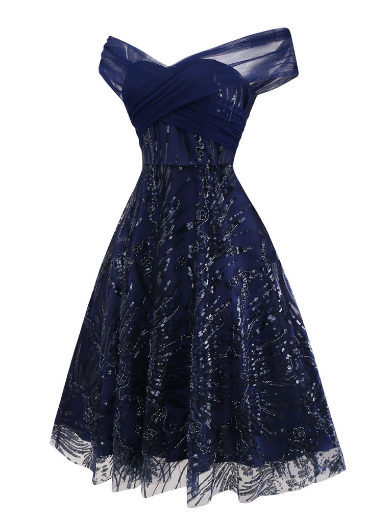 Robe bleue à fleurs brodée de paillettes à épaules dénudées années 1950