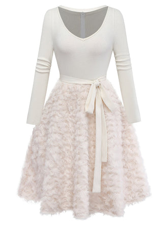 [Prévente] Robe Crème Tricot Jupe Bouclée Faux Fourrure années 1950