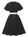 Robe cape noire à col en V et ceinture années 1950