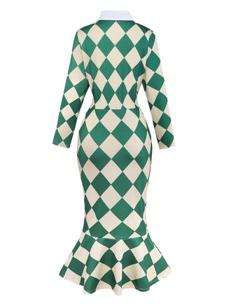 Robe sirène verte à losanges des années 1970 avec cravate