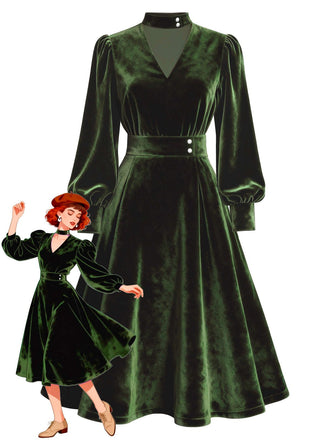 Robe verte en velours perlé et col en V années 1950