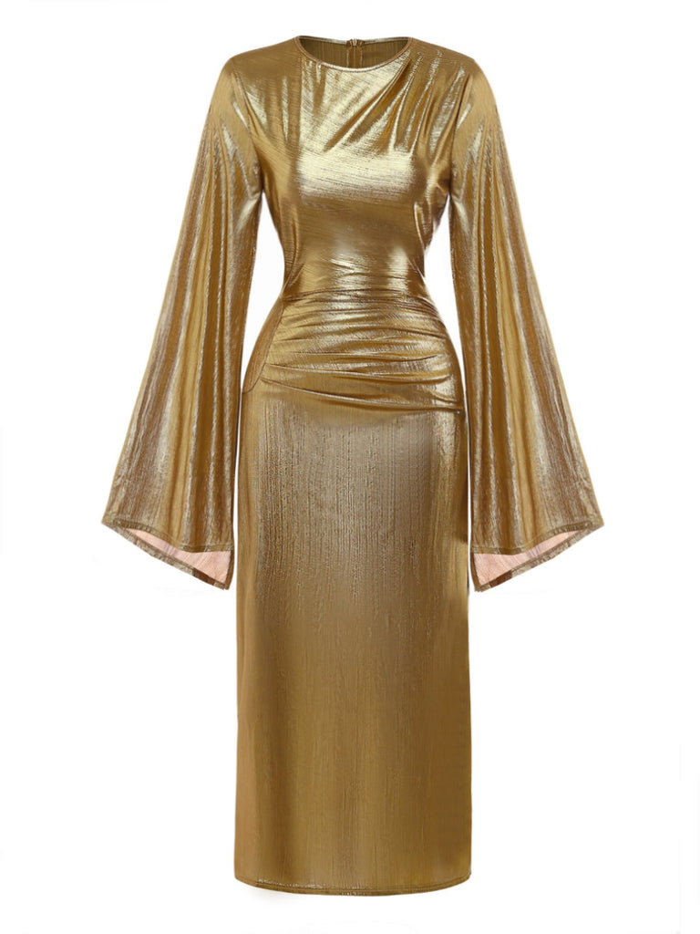 Robe à manches chauve-souris et taille froncée ornée de feuilles d'or années 1970