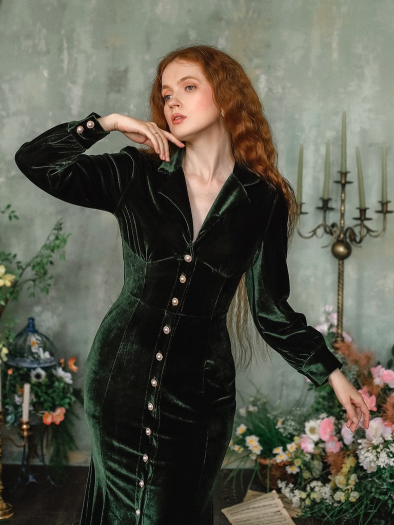 [Prévente] Robe sirène en velours rouge manches lanternes années 1930