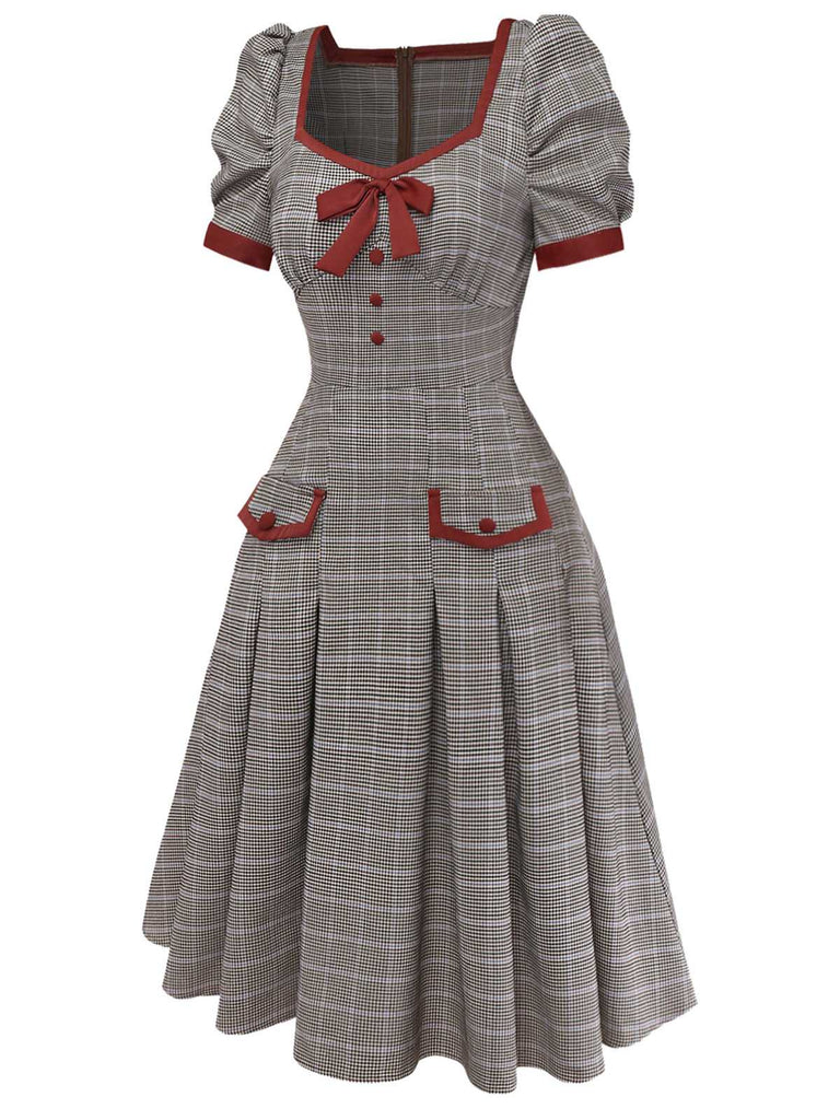 Robe plissée marron nœud et motif pied-de-poule années 1950