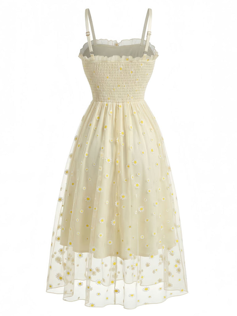 Robe Midi Jaune Clair en Tulle à Broderie de Marguerites et Fronces Années '50 3