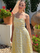 Robe midi bleu fines bretelles floral années 1950