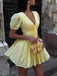 Mini Robe en Coton Brodée à Manches Bouffantes Col V Jaune Années 1960 4